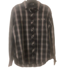 🌴 2/$12 SALE TRANSNINE Button up plaid shirt